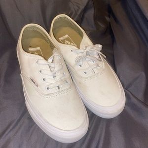 Womens size 7 / mens size 5.5 white vans